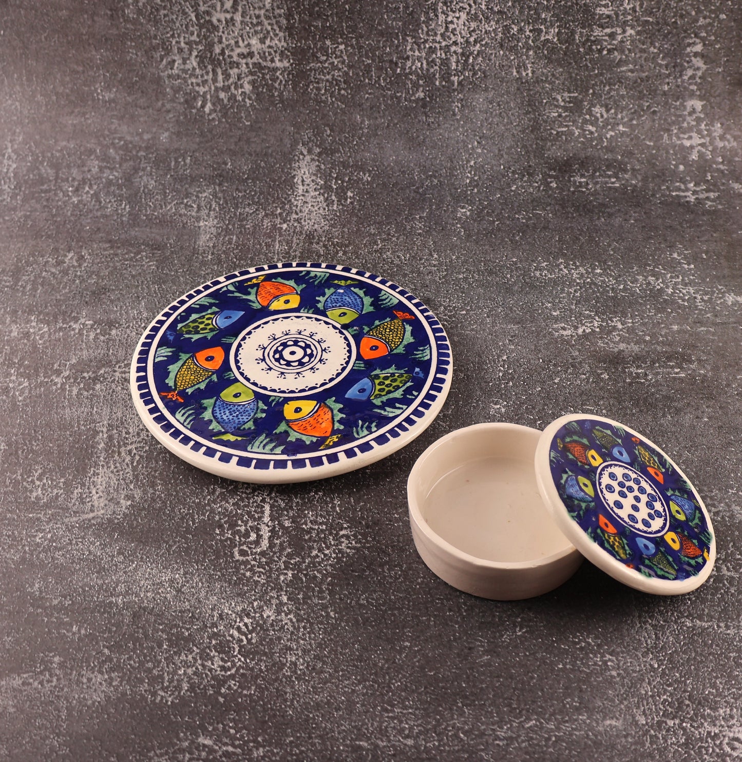 Suport pentru farfurie din ceramică Cerc Pește