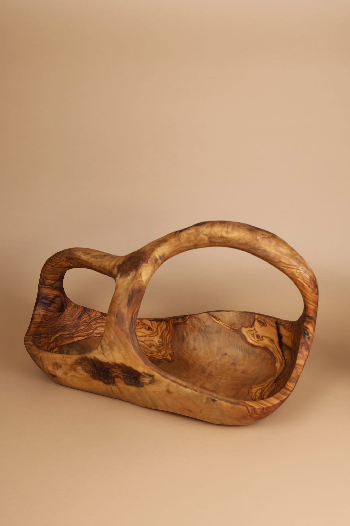Fructiera din lemn de măslin cu mâner 47 cm
