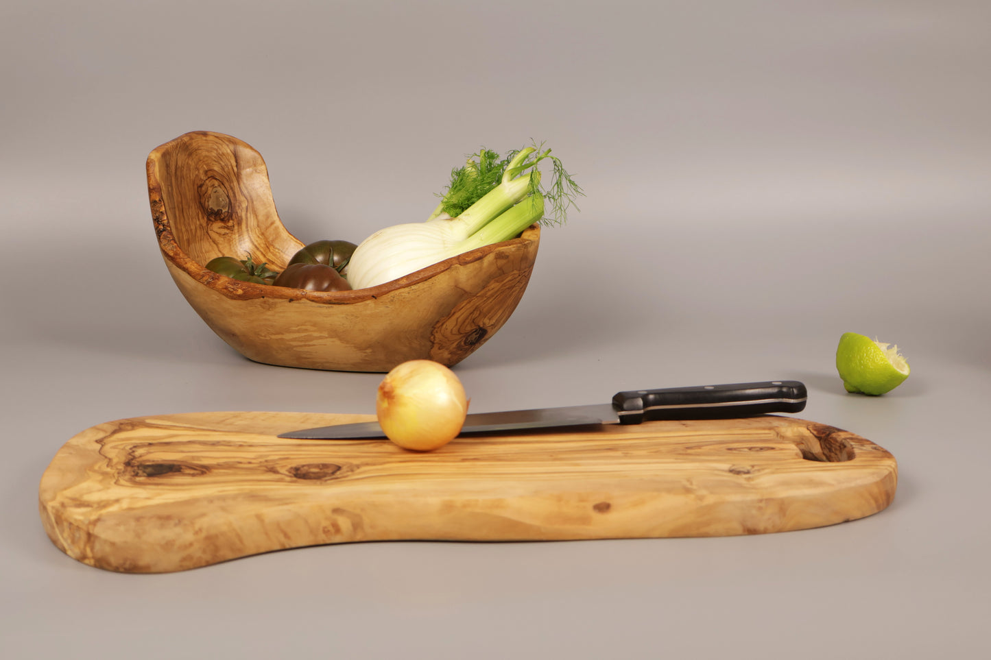 Tocător Toscana din lemn de măslin 35 cm