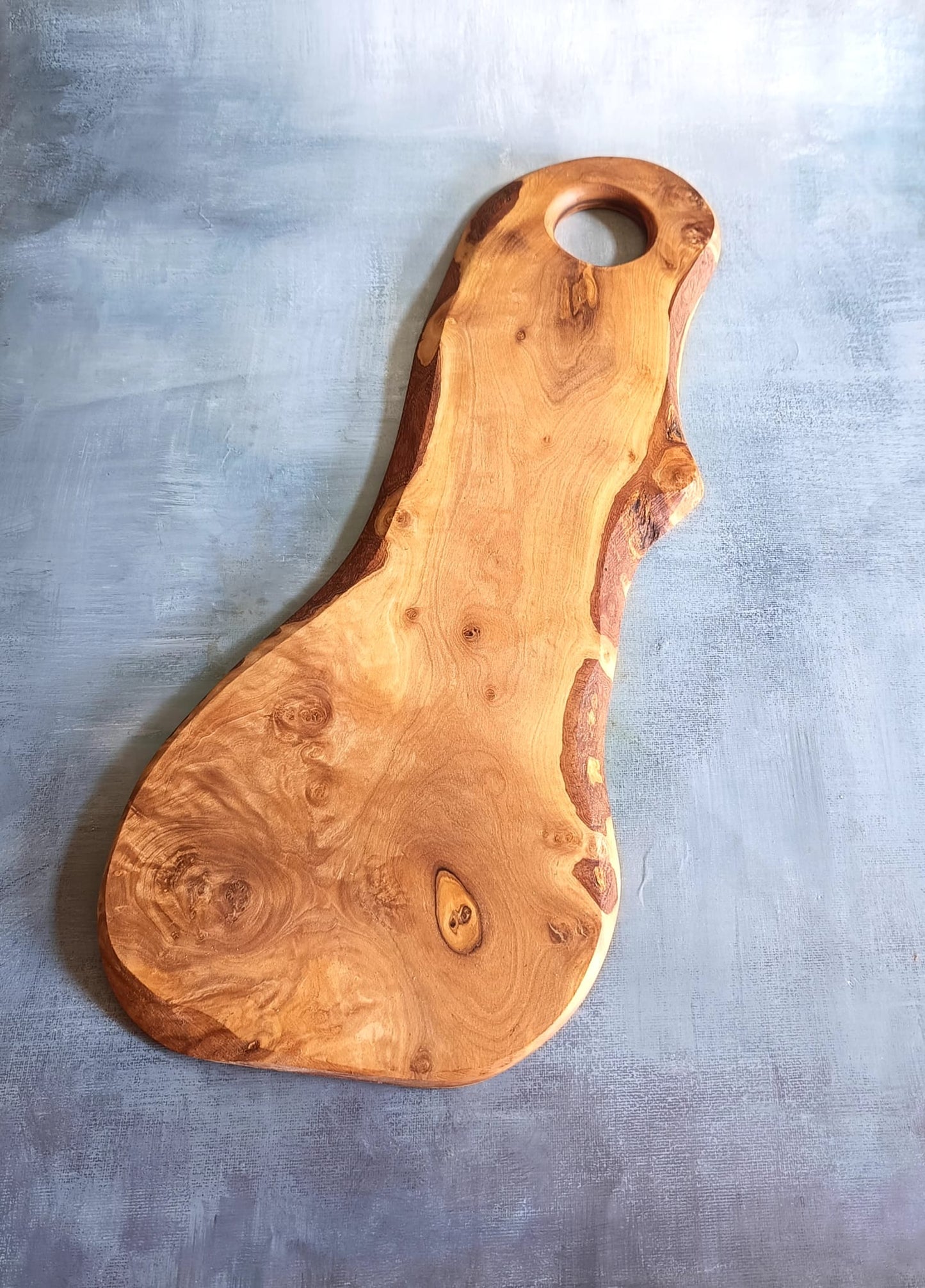 Platou brânzeturi Master Chef din lemn de măslin 50 cm