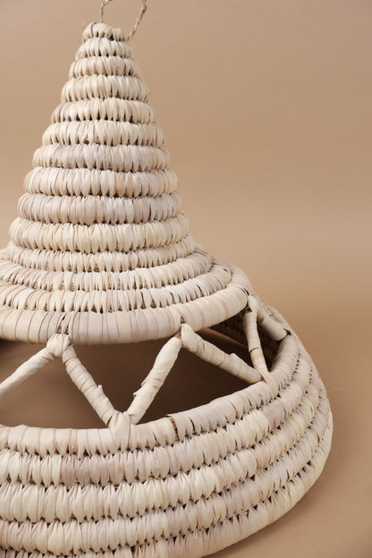 Lustră Asimetrica Din Fibră Naturală Palmier
