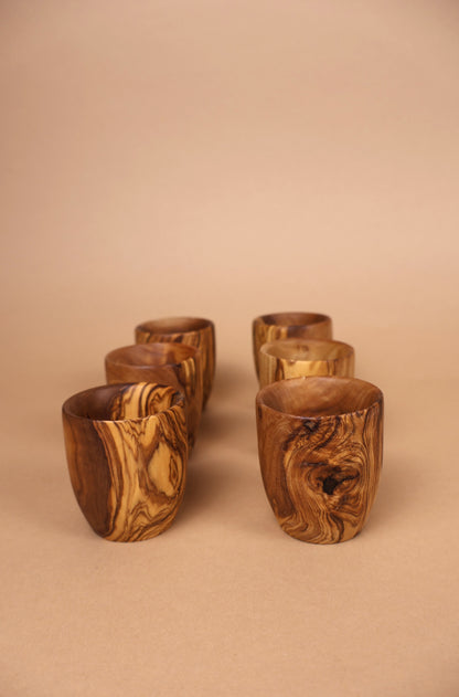 Set 6 pahare pentru țuica din lemn de măslin